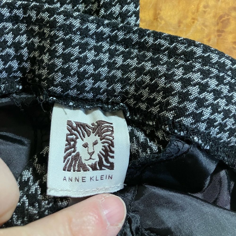 Anne Klein houndstooth trousers, pull on, excellent condition, size 10 - Picture 3 of 4